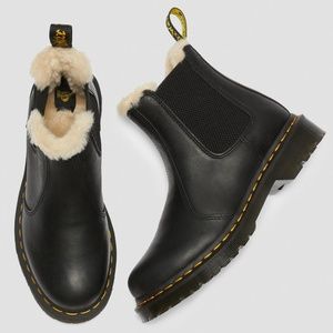 Dr. Marten's 2976 FAUX FUR LINED CHELSEA BOOTS